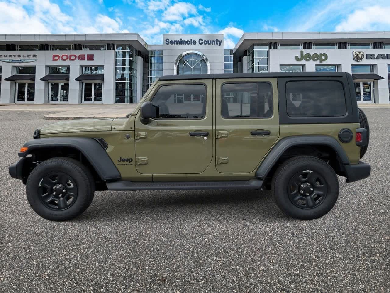 Thumbnail: 2026 Jeep Wrangler - 5