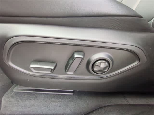 2025 Jeep Grand Cherokee Limited Edition 18