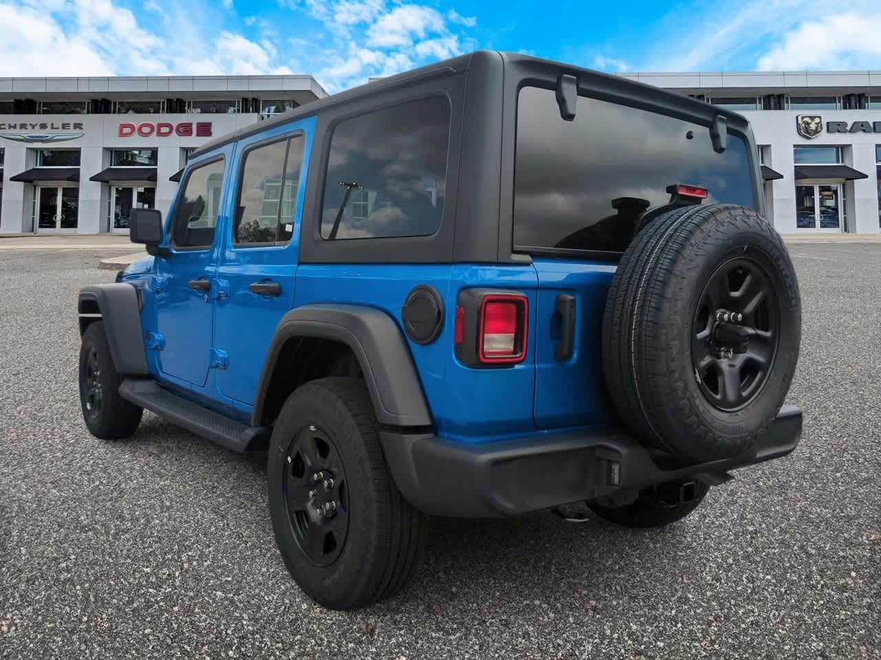 Thumbnail: 2025 Jeep Wrangler - 6