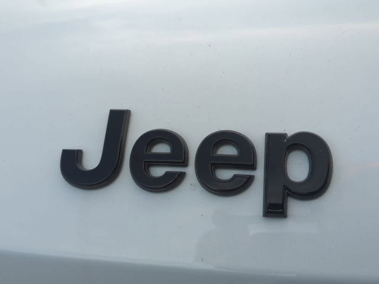 Thumbnail: 2025 Jeep Grand Cherokee - 12