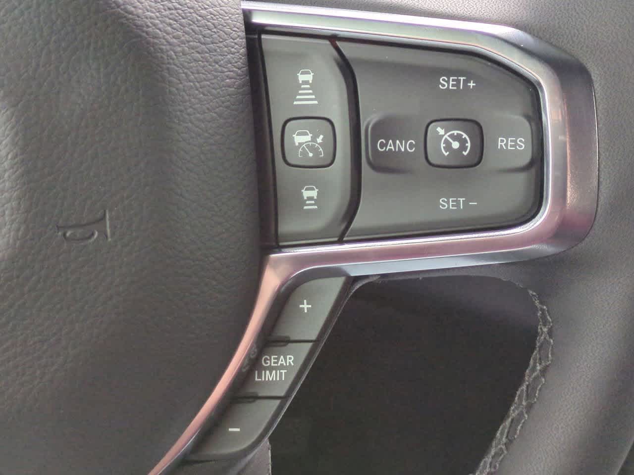 Thumbnail: 2026 RAM 1500 - 25