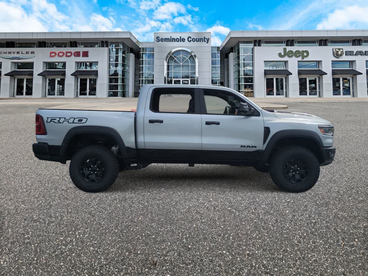 Thumbnail: 2026 RAM 1500 - 9
