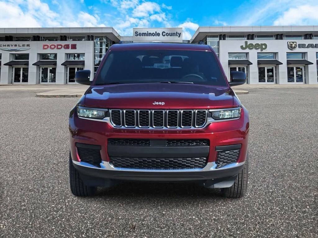 New 2025 Jeep Grand Cherokee L Laredo SUV