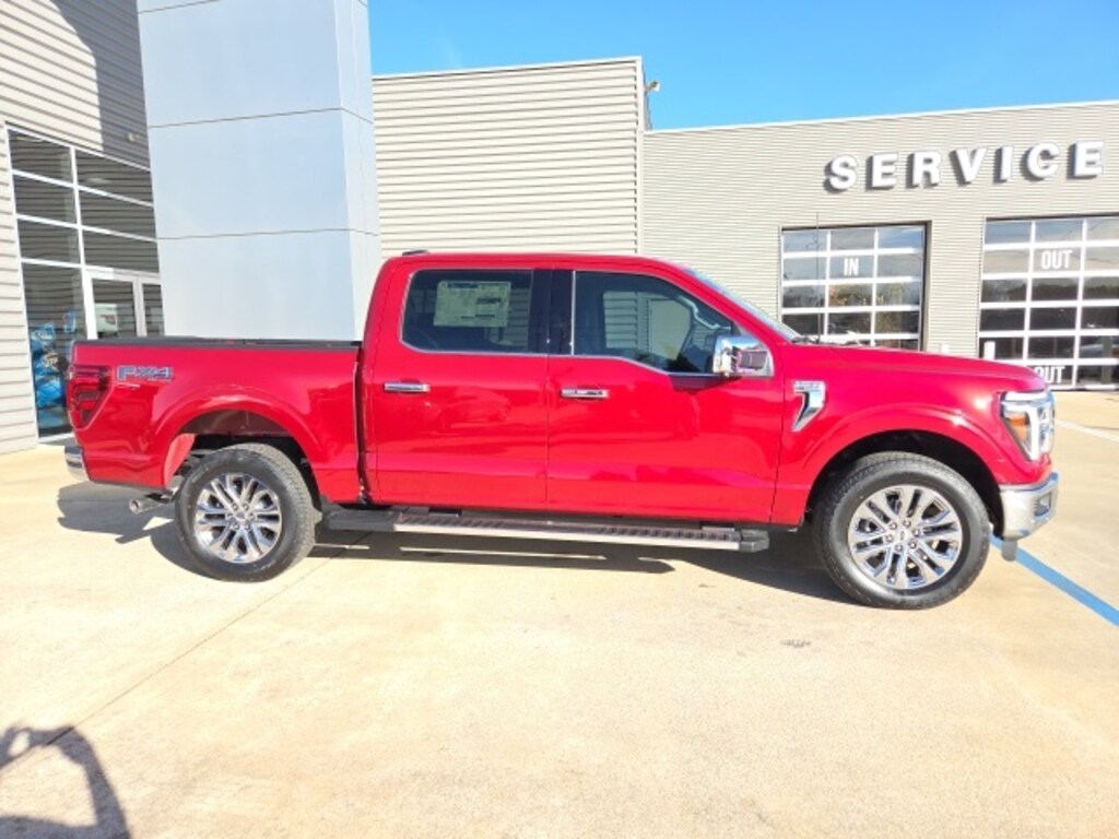 New 2025 Ford F-150 Lariat TRUCK