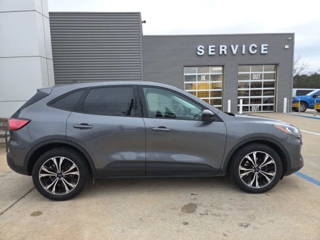 Used 2021 Ford Escape SE SUV