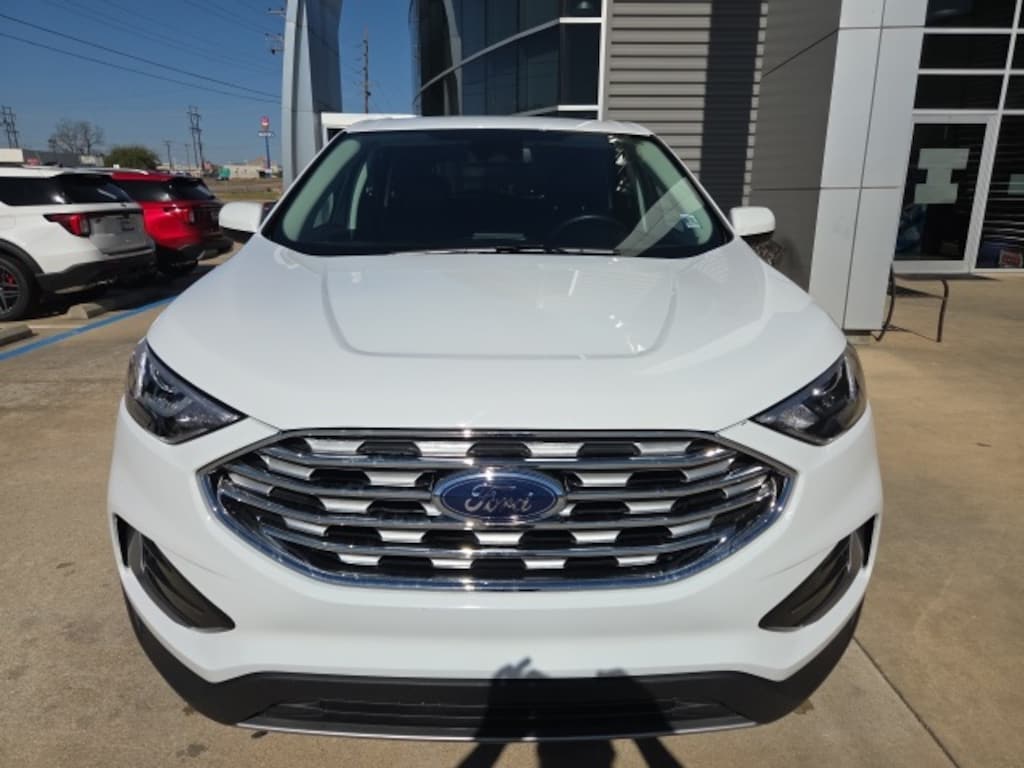 Used 2024 Ford Edge SEL SUV