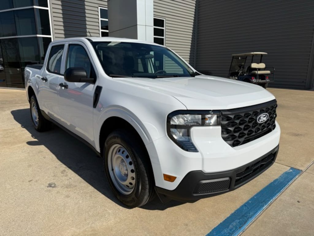 New 2025 Ford Maverick XL TRUCK