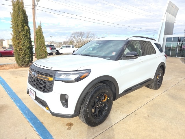 2026 Ford Explorer Tremor's photo