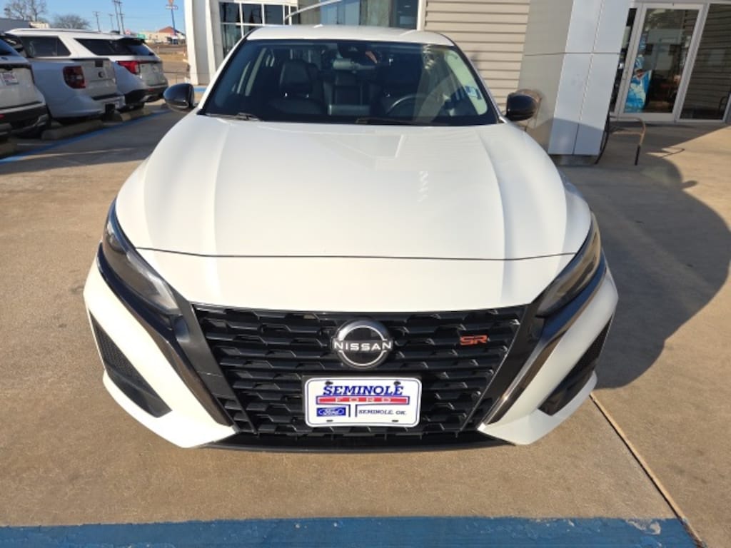 Used 2023 Nissan Altima 2.5 SR Sedan