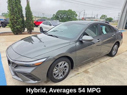 Used 2025 Hyundai Elantra HEV Blue Sedan for sale in Seminole, OK