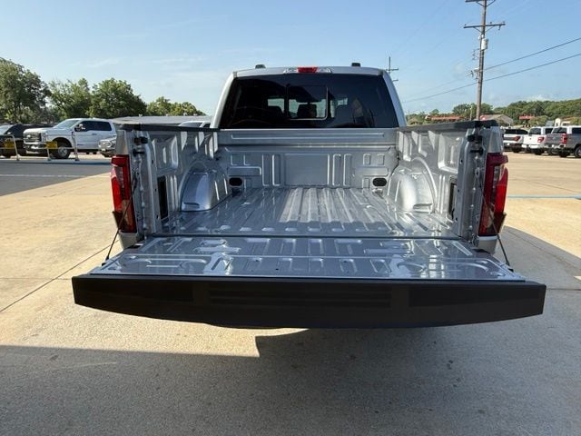 2026 Ford F-150 XLT - Photo 6