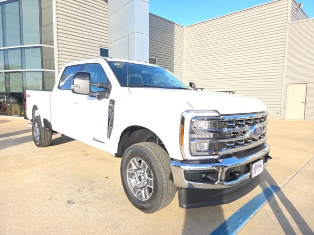 New 2026 Ford Super Duty F-250 Lariat TRUCK