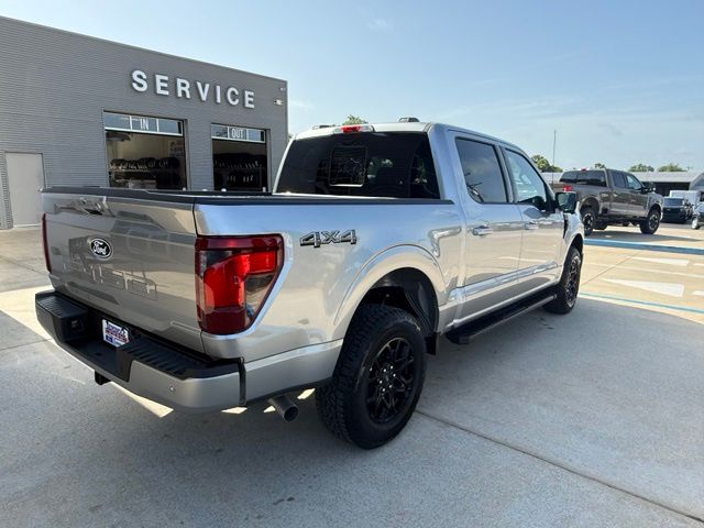 2026 Ford F-150 XLT - Photo 10
