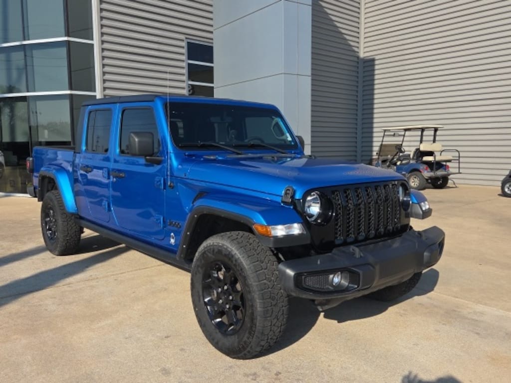 Used 2023 Jeep Gladiator Sport Crew Cab Short Bed Truck