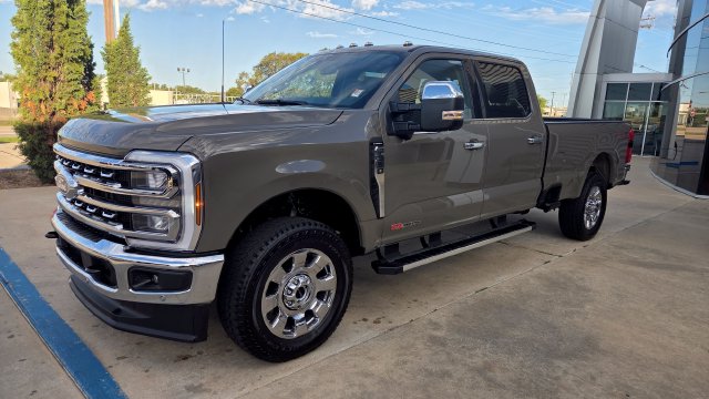 2027 Ford Super Duty F-350&reg; Lariat&reg; TRUCK for sale near Prague, OK