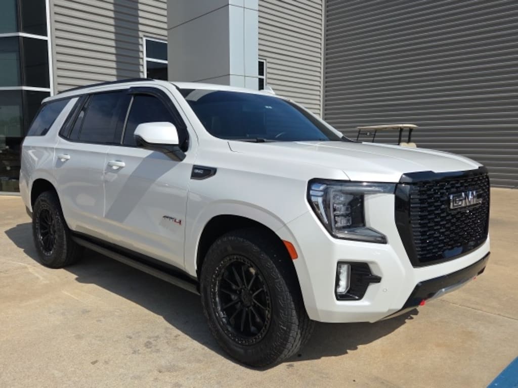 Used 2024 GMC Yukon AT4 SUV