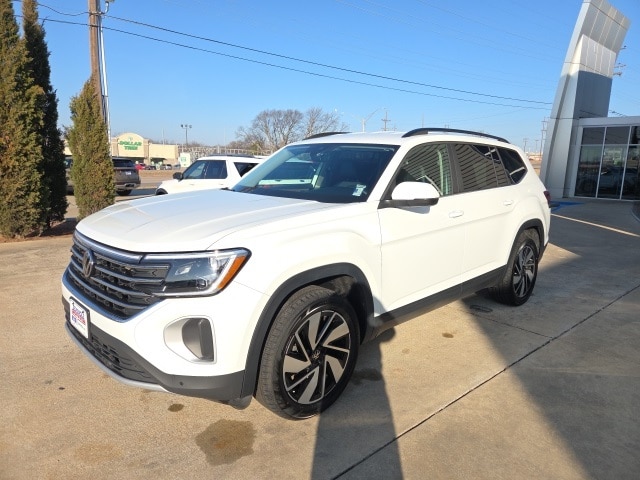 2025 Volkswagen Atlas SE w/Tech's photo