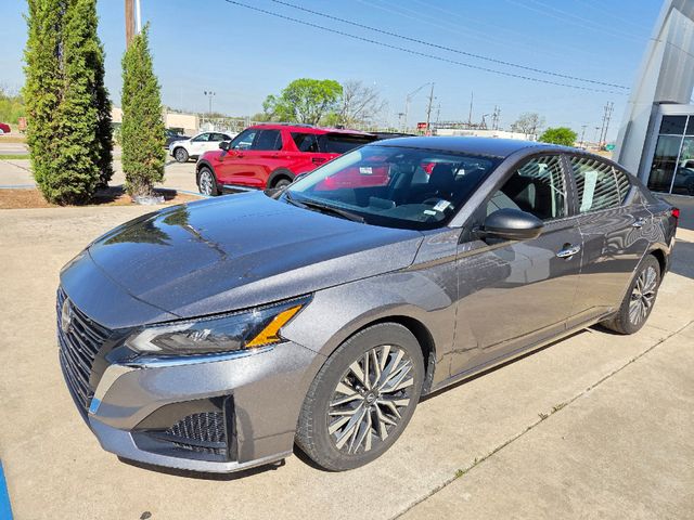 2024 Nissan Altima SV