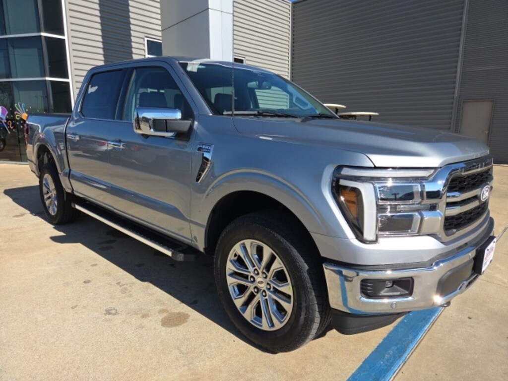 New 2025 Ford F-150 Lariat TRUCK