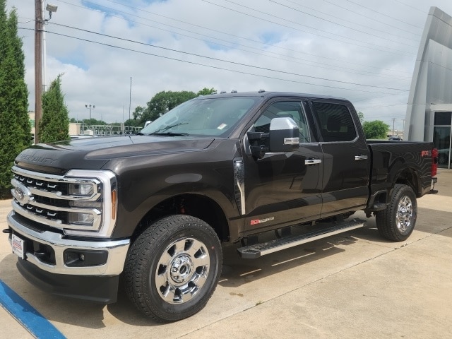 2025 Ford F-250 Super Duty Lariat's photo