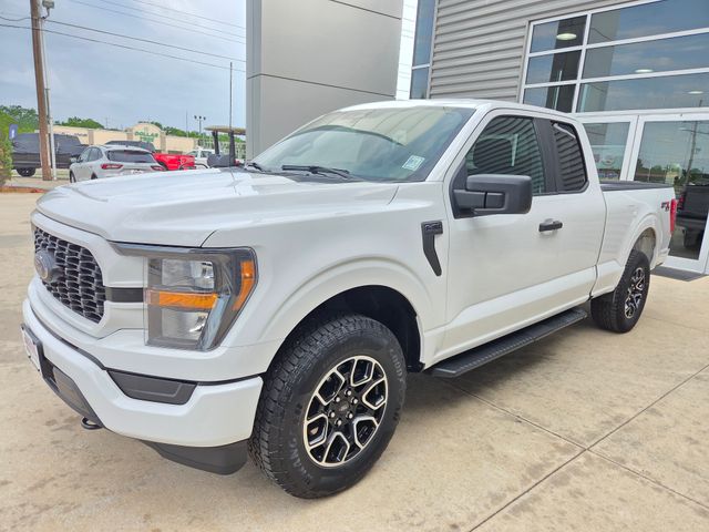 2023 Ford F-150 XL 4x4 SuperCab 6-1/2 Box's photo