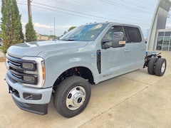 2027 Ford Chassis Cab F-350&reg; Platinum TRUCK for sale near Prague, OK