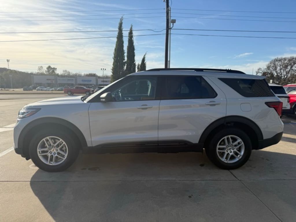 New 2026 Ford Explorer Active SUV