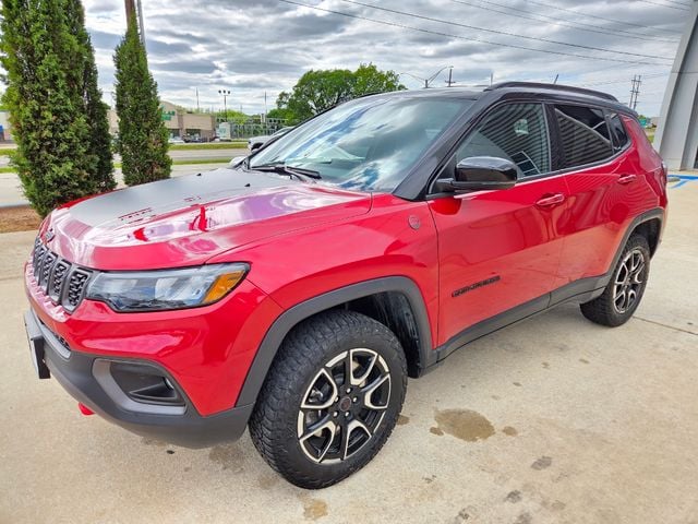 2025 Jeep Compass Trailhawk 4X4's photo