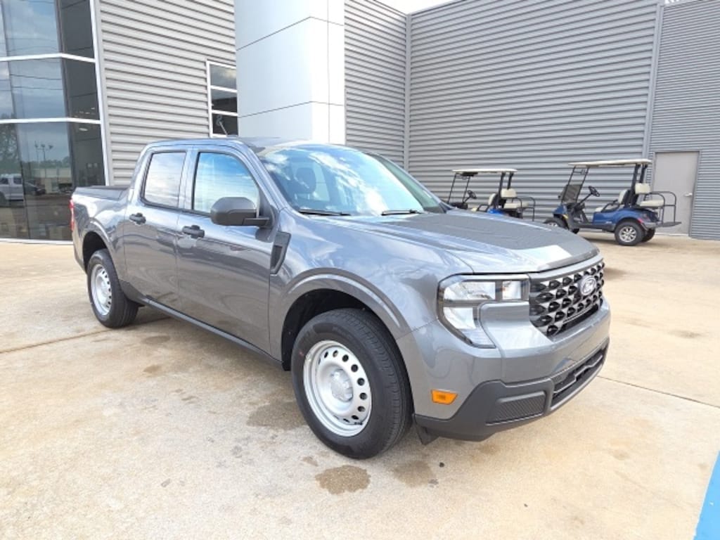 New 2025 Ford Maverick XL TRUCK