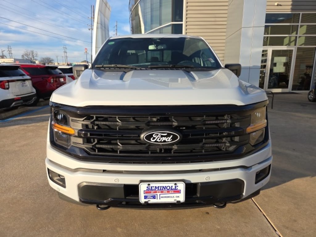 New 2025 Ford F-150 XLT TRUCK