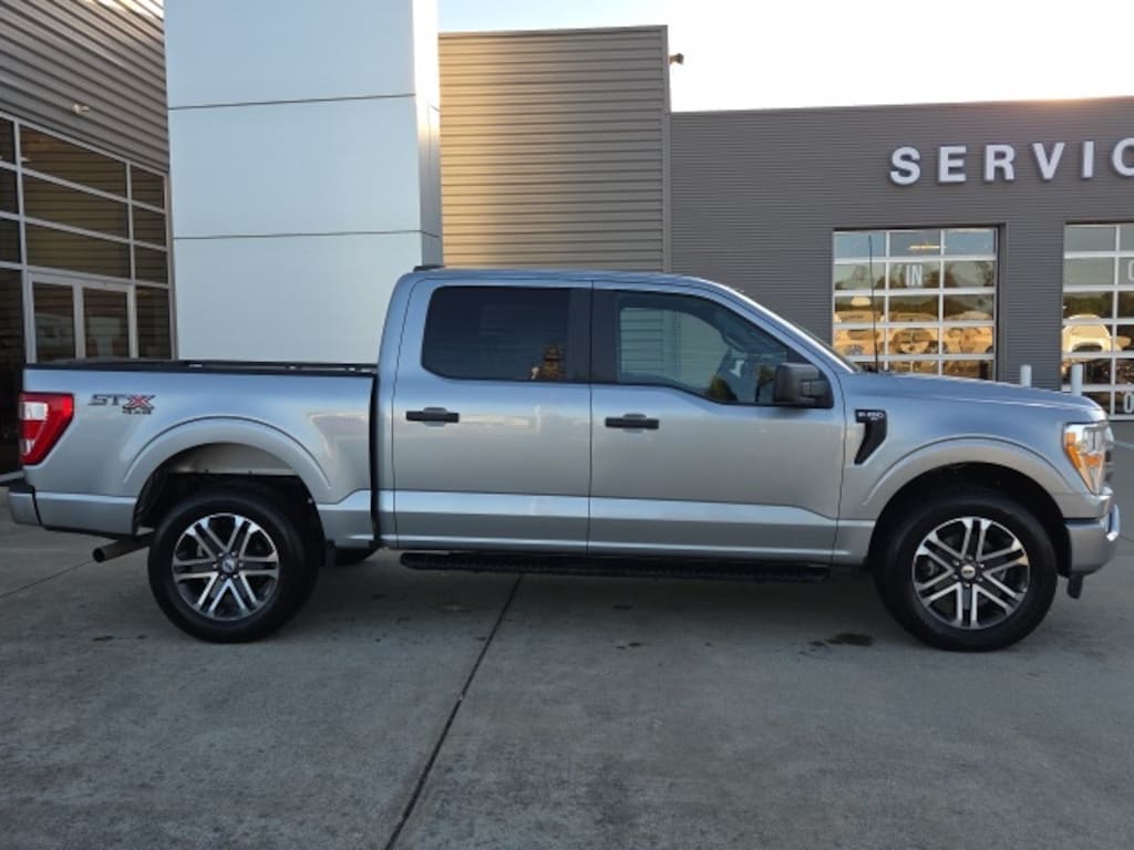Used 2022 Ford F-150 XL Crew Cab Short Bed Truck