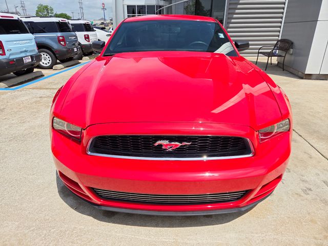 Used 2014 Ford Mustang V6 with VIN 1ZVBP8AM4E5305674 for sale in Seminole, OK