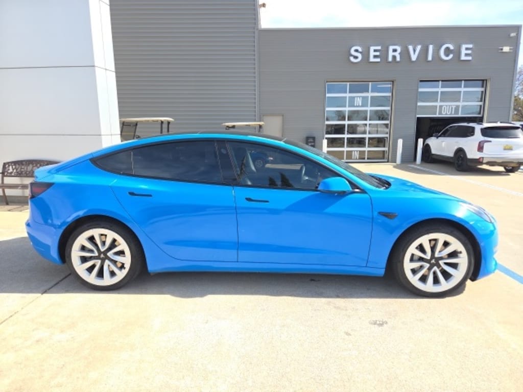Used 2021 Tesla Model 3 Standard Range Plus Sedan