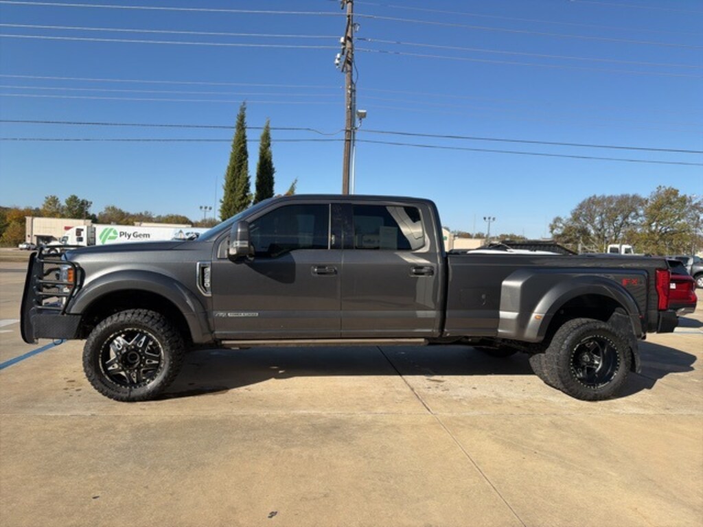 Used 2019 Ford F-450 Lariat DRW Crew Cab Long Bed Truck