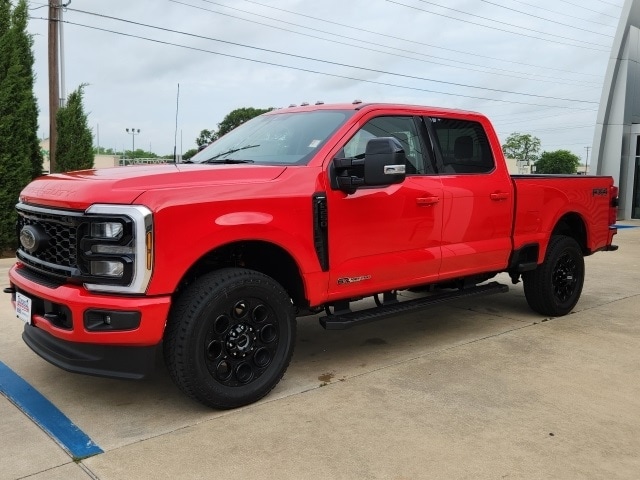 2025 Ford F-250 Super Duty Lariat's photo