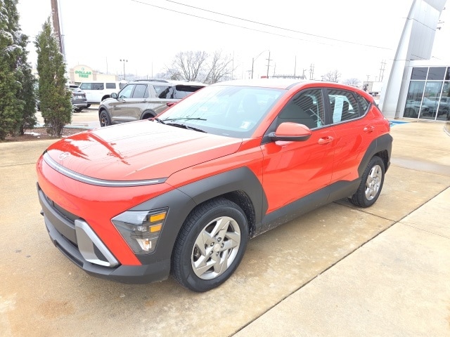 2025 Hyundai Kona SE's photo