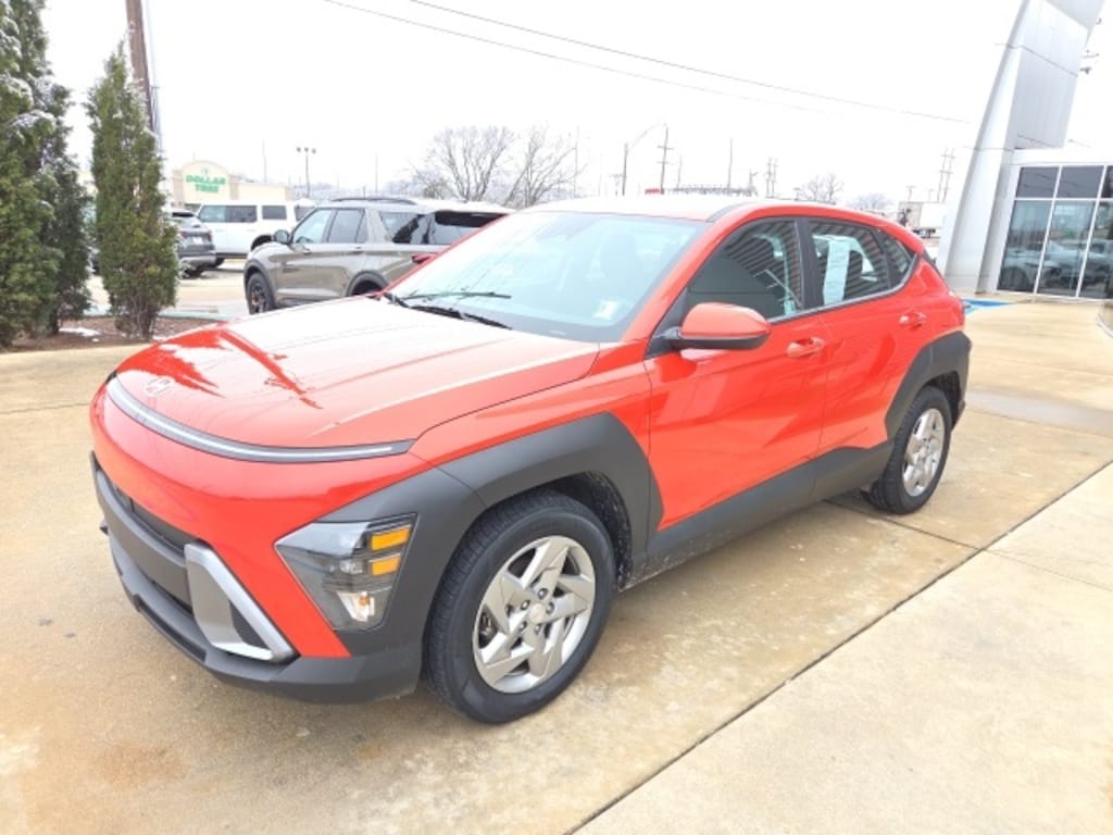 Used 2025 Hyundai Kona SE SUV