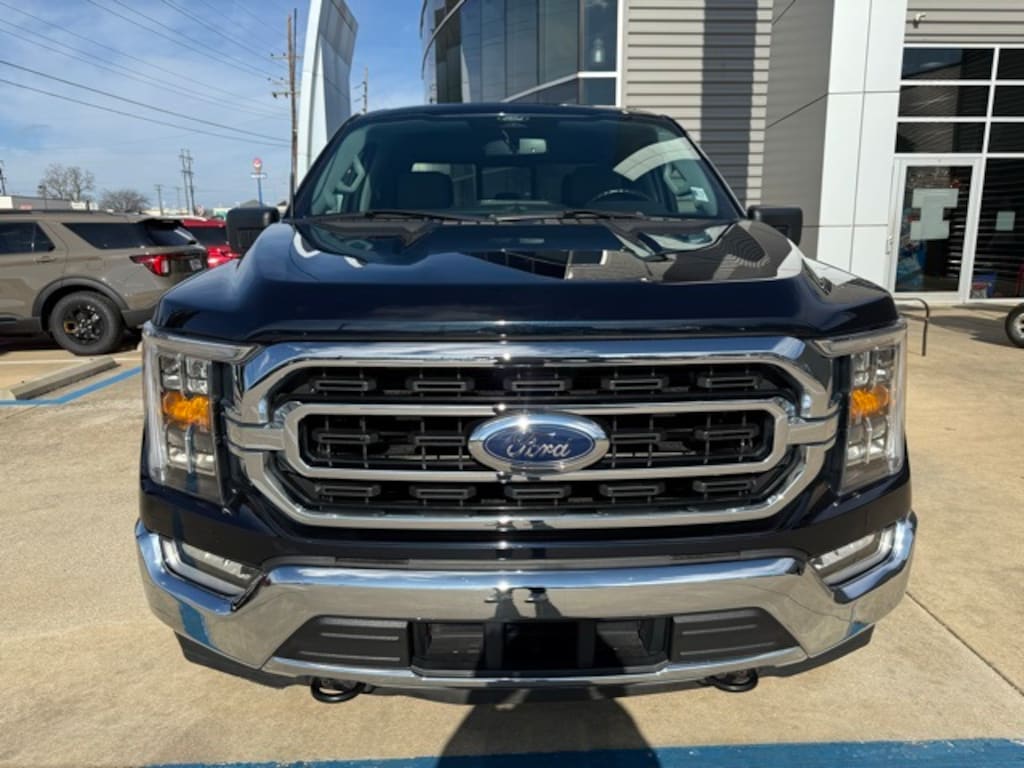 Used 2022 Ford F-150 XLT Crew Cab Truck