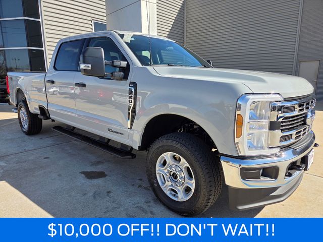 2026 Ford F-250 Super Duty XLT - Photo 3