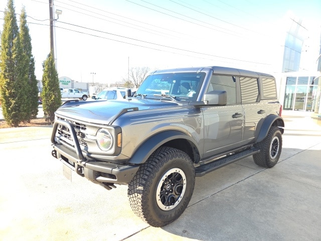 2023 Ford Bronco 4-Door Base's photo