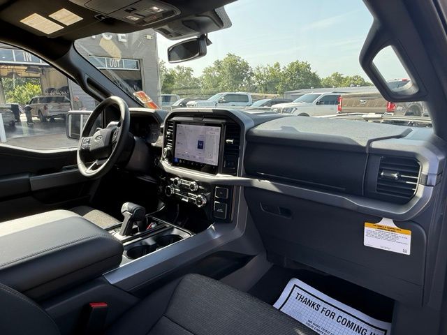 2026 Ford F-150 XLT - Photo 17