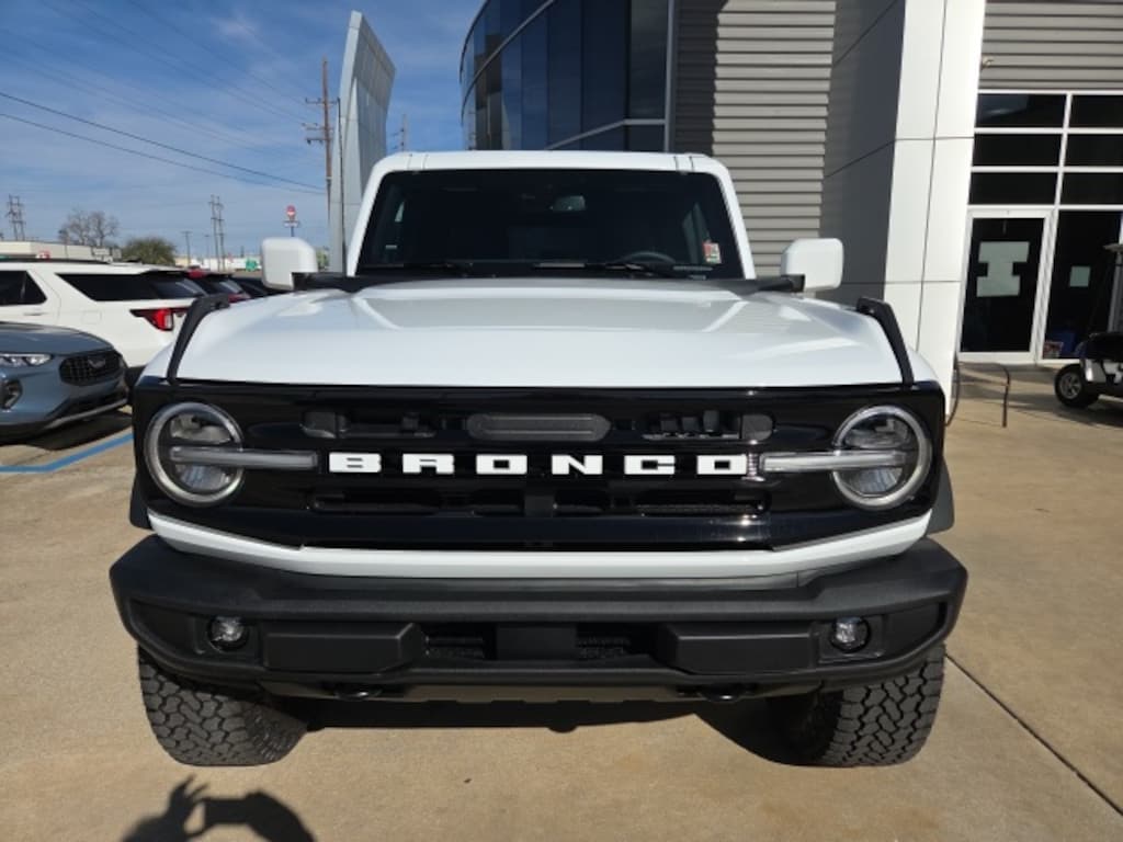 New 2025 Ford Bronco Outer Banks SUV