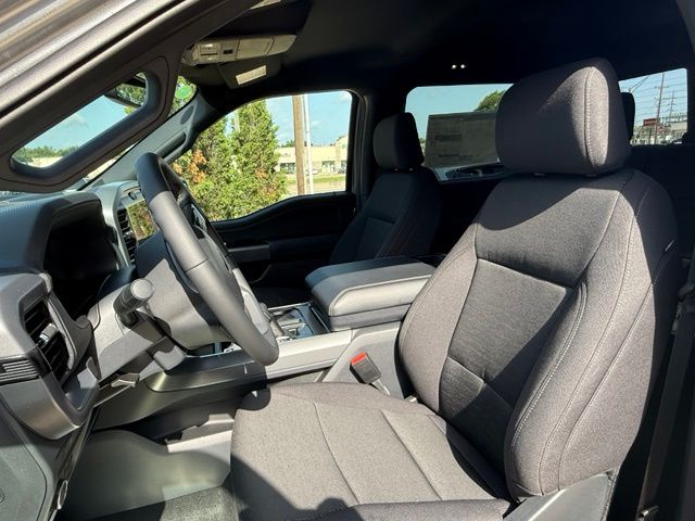 2026 Ford F-150 XLT - Photo 15