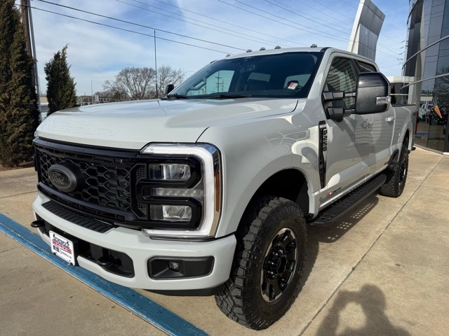 2026 Ford F-250 Super Duty Lariat's photo