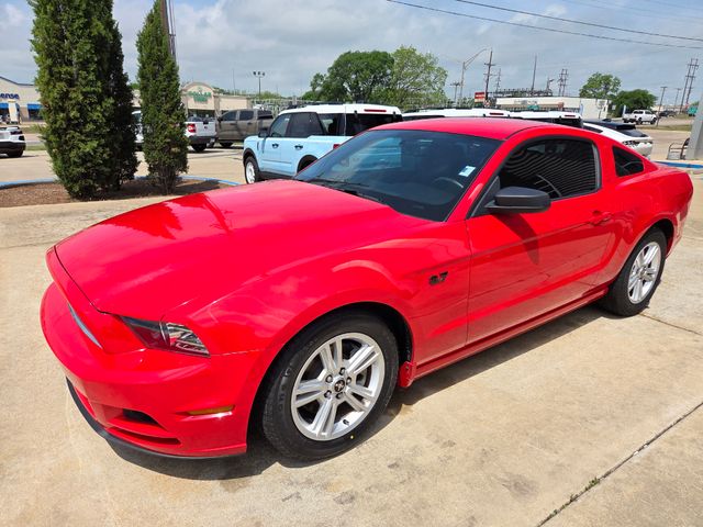2014 Ford Mustang V6