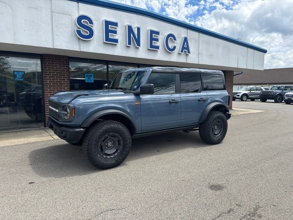 2025 Ford Bronco 4-Door