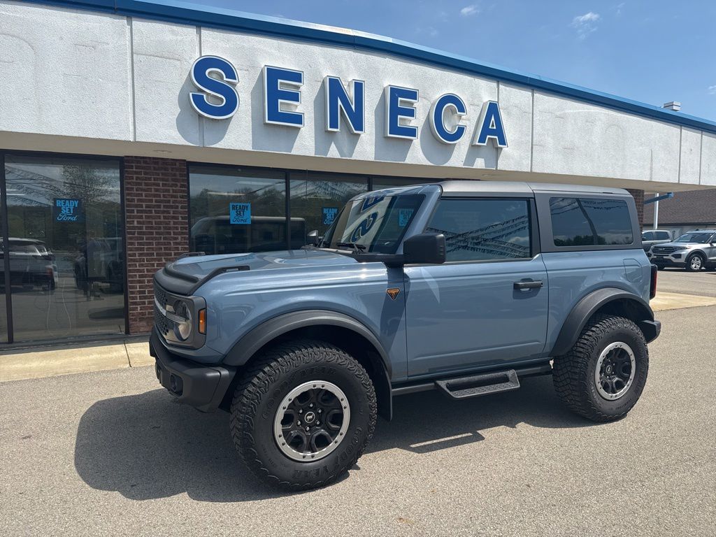 2023 Ford Bronco Badlands 4x4's photo