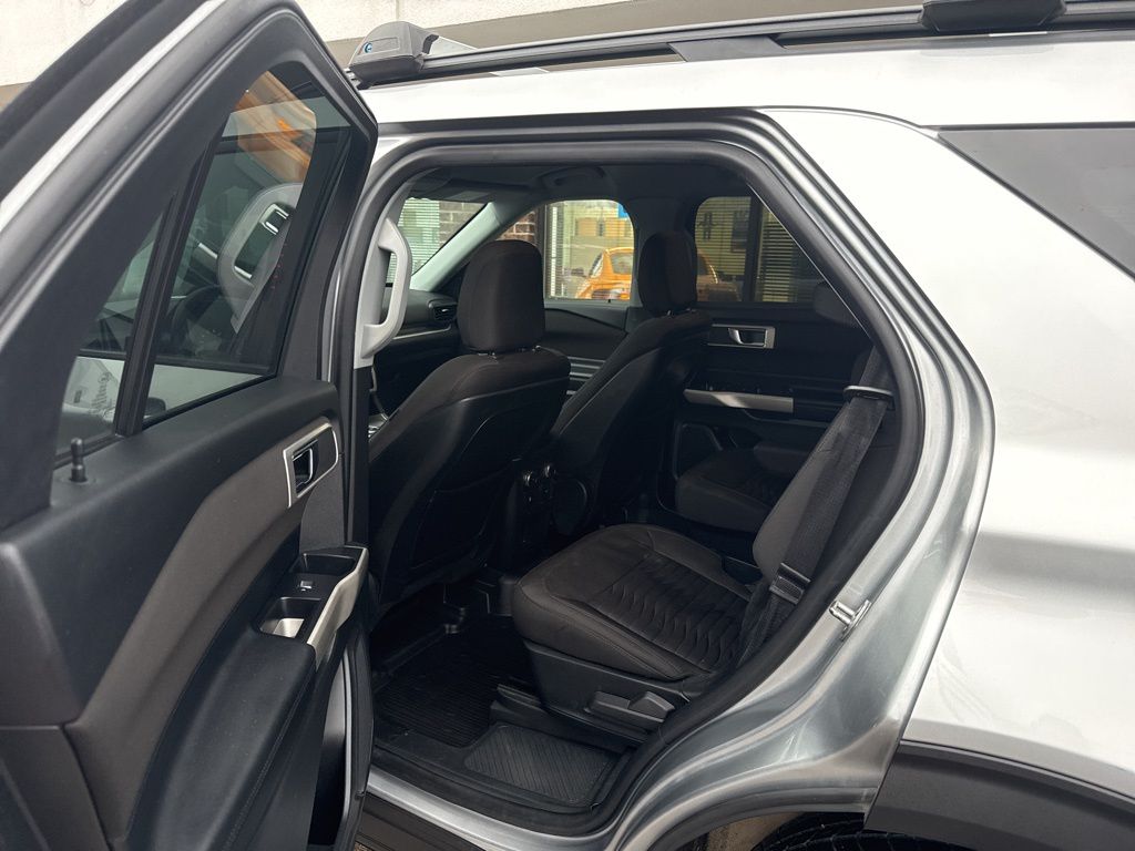 2020 Ford Explorer XLT - Photo 8