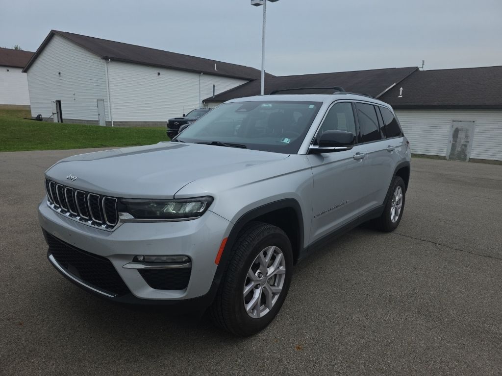 2022 Jeep Grand Cherokee Limited 4x4's photo
