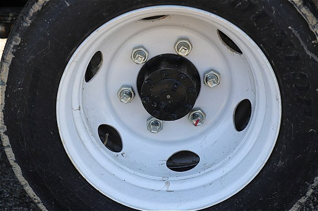 2025 Chevrolet Silverado 4500HD photo 3